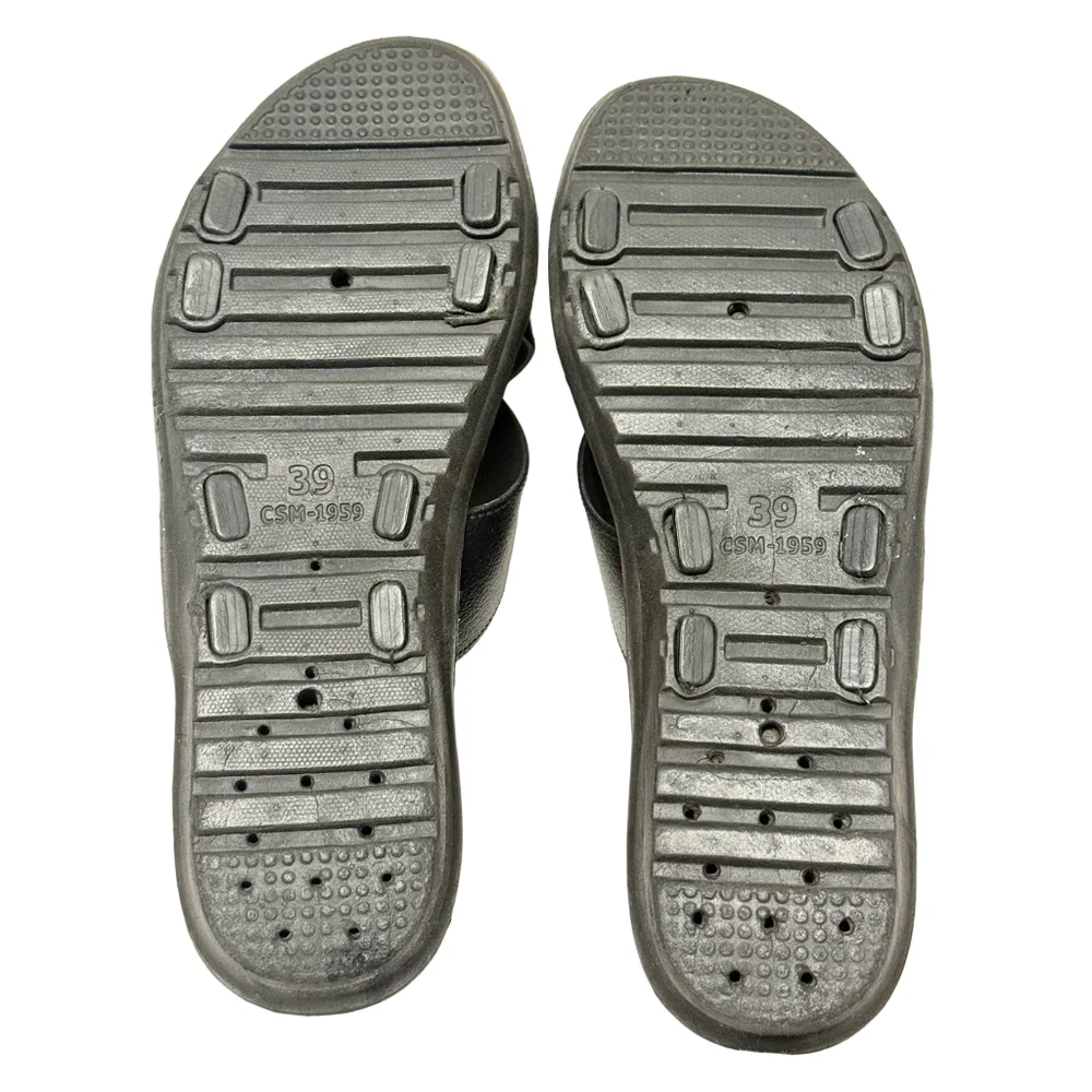 CAROL WRIGHT Black Slide Sandals 
